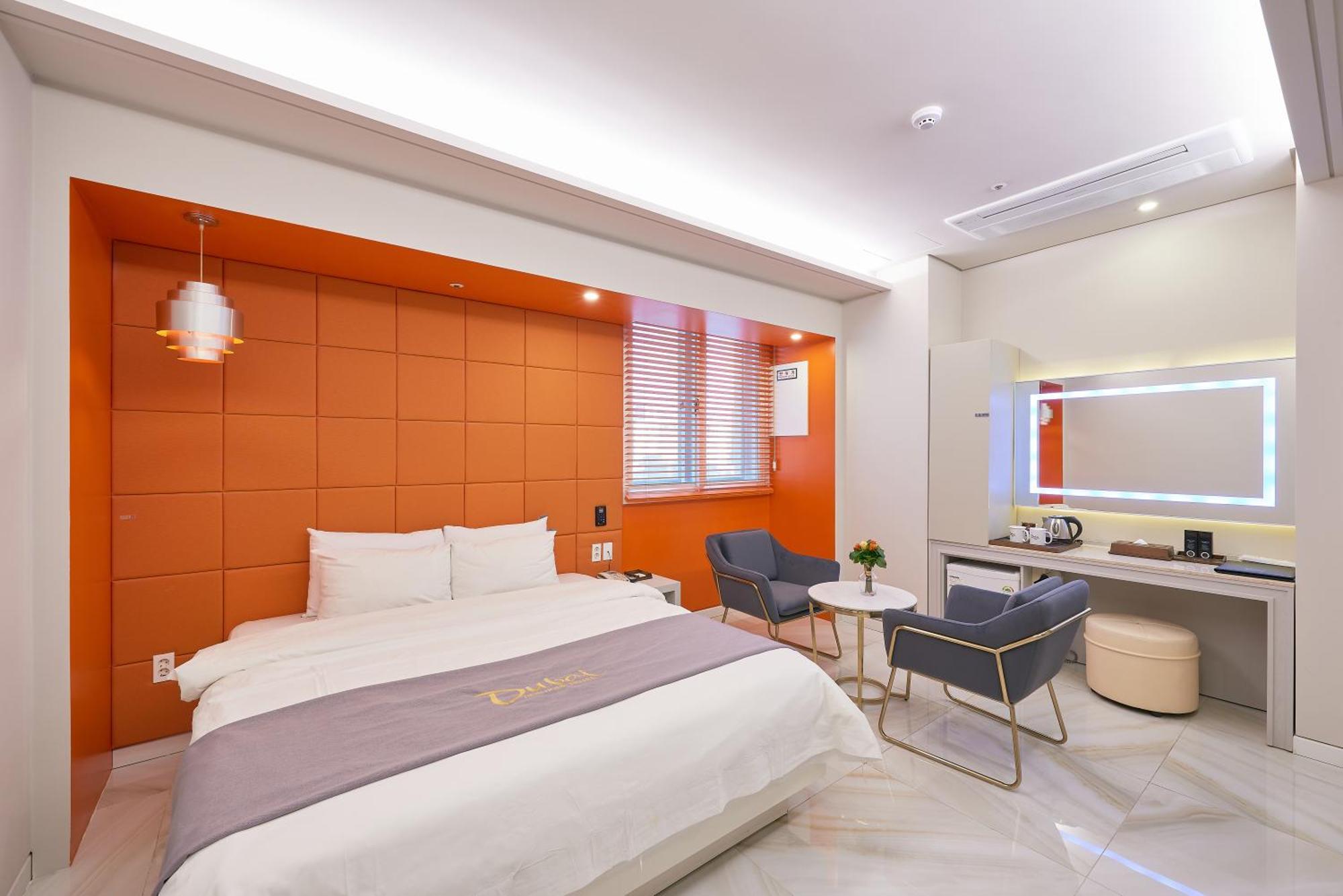 Dubai Hotel Кванджу Экстерьер фото